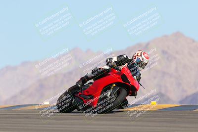 media/Oct-01-2023-SoCal Trackdays (Sun) [[4c570cc352]]/Turn 9 Set 1 (950am)/